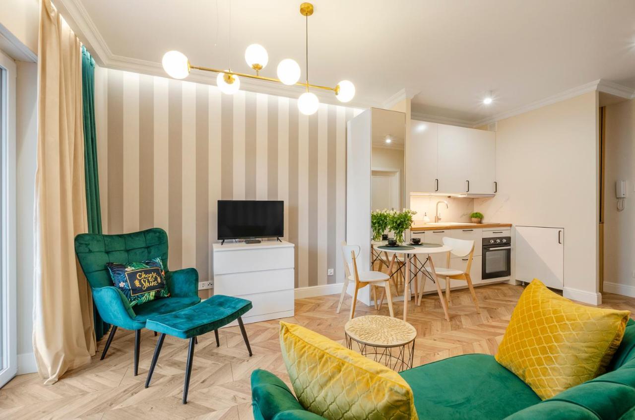Sky Home- Green Apartament -Manufaktura, Bezplatny Parking, Klimatyzacja, Dostep Na Kod Łódź Zewnętrze zdjęcie